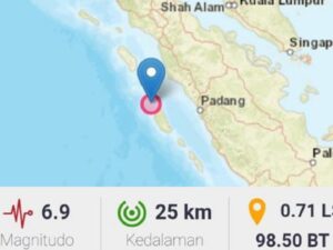 Berita Terbaru: Gempa tektonik dengan kekutan (magnitudo) 6,9 mengguncang wilayah Pantai Selatan Nias Selatan, Sumatera Utara