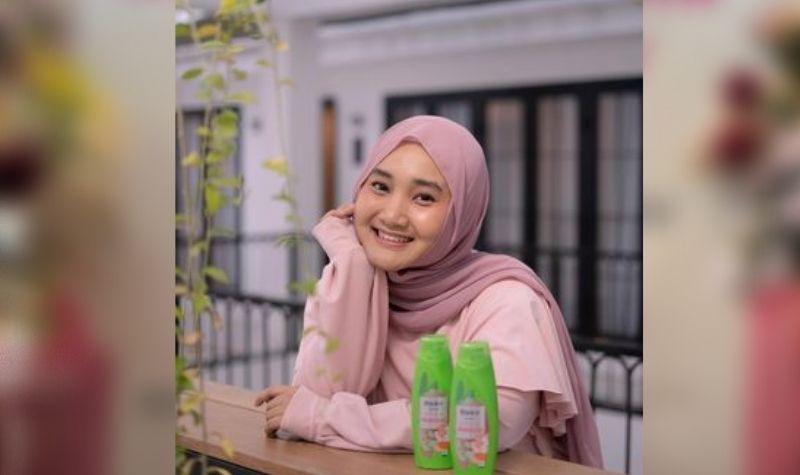 Berita artis: Kebiasaan unik Fatin Shidqia Lubis saat manggung, tidak bisa bertemu orang sebelum ke atas panggung dan lupa lirik.