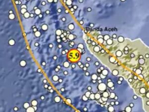 Berita terbaru: Kabupaten Aceh Jaya, Provinsi Aceh malam ini diguncang gempa dengan kekuatan magnitudo 5,9. BMKG menyatakan gempa tidak berpotensi tsunami