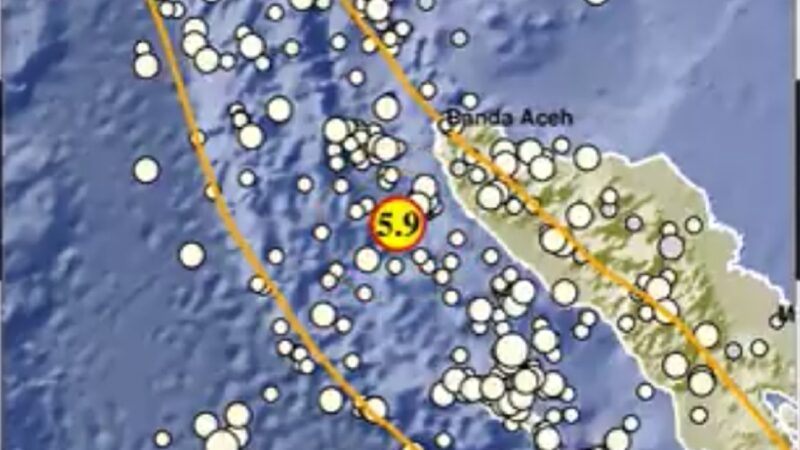 Berita terbaru: Kabupaten Aceh Jaya, Provinsi Aceh malam ini diguncang gempa dengan kekuatan magnitudo 5,9. BMKG menyatakan gempa tidak berpotensi tsunami