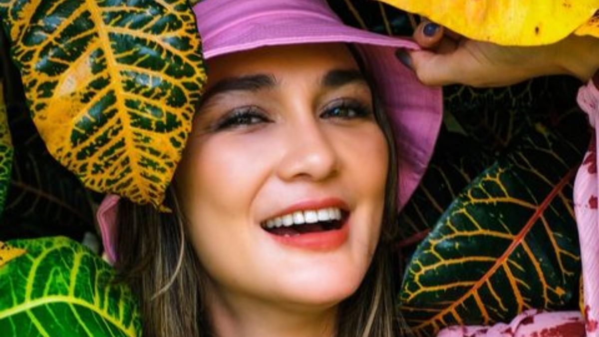 Luna Maya Dipuji Cantiknya Gak Pernah Luntur 2 Lampiran Gambar