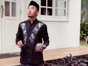 Berita Terbaru: Ustaz Syam juga ikut buka suara soal pawang hujan yang viral di saat race moto GP, pada Minggu (20/3/2020) kemarin.