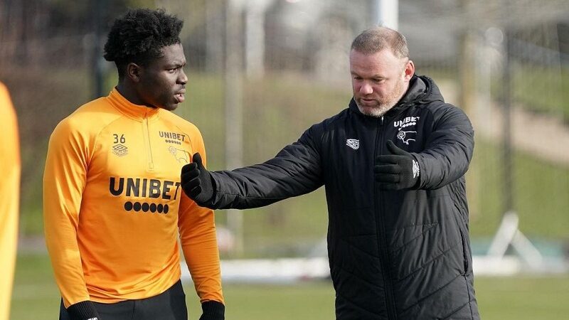 Berita Terbaru: Wayne Rooney yang saat ini melatih klub Derby Country mengakui ingin sekali melatih Manchester United pada masa mendatang