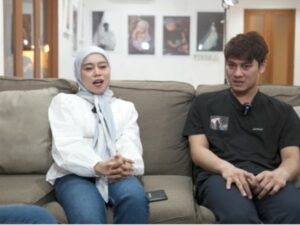 Berita artis: Begini pengakuan mengenjutkan dari Lesti Kejora dan Rizky Billar ada oknum yang mengancam akan melakukan guna-guna pada anaknya.