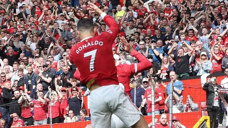 Berita Bola: Sejauh ini Cristiano Ronaldo telah mencetak 60 haattrick sepanjang karirnya, jumlah itu melebihi catatan pemain manapun hingga saat ini