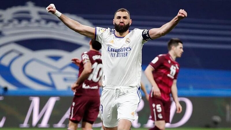 Berita Bola: Nama Karim Benzema semakin berkibar di Real Madrid usai Cristiano Ronaldo cabut dari klub tersebut 3 tahun yang lalu