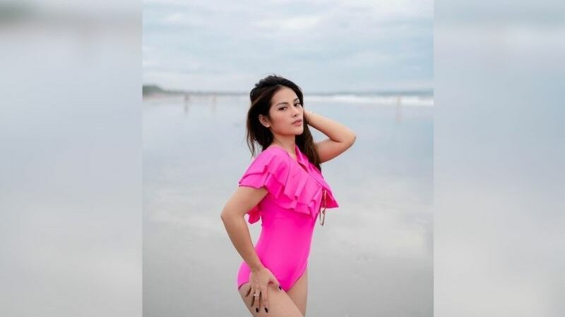 Berita artis: Aspri ke-22 Hotman Paris, Mahesa Putri pernah dapat hadiah mewah dari laki-laki berduit berupa rumah dan mobil.