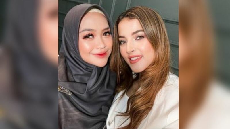 Berita artis: Netizen hampir tidak mengenali Ria Ricis karena penampilannya yang buat pangling dalam unggahan Tasya Farasya.