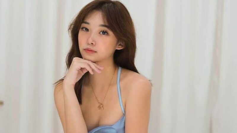 Berita artis: Baru saja menikahi Sabrina Chairunnisa, Deddy Corbuzier sudah tak sabar nantikan kencan dengan Livy Renata.