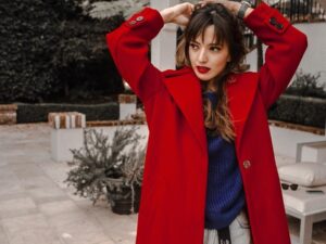 Berita artis: Nia Ramadhani rayakan lebaran bersama keluarga besar, ia pun tak lupa mengabadikan momen tersebut di akun Instagram pribadinya.