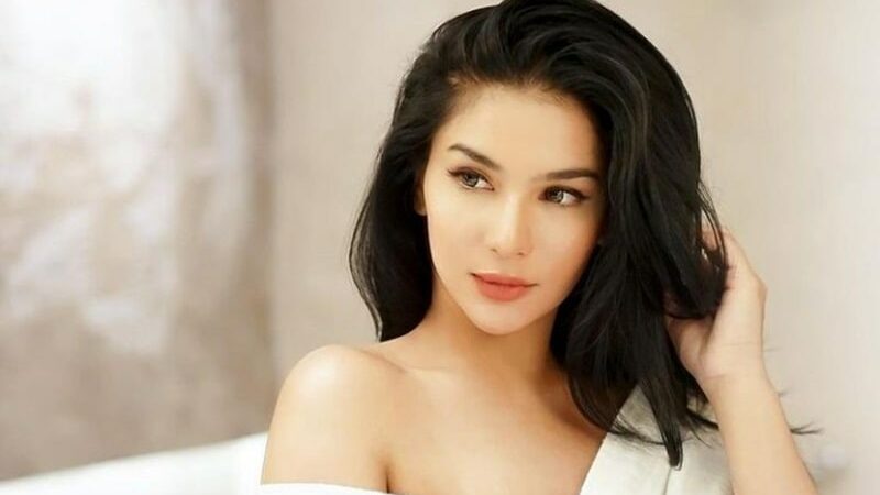 Berita artis: Unggah sebuah video saat dirinya sedang bekerja, penampilan Siva Aprilia dipuji netizen gak ada lawannya.