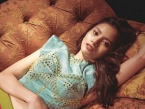 Berita artis: Begini pesan yang diberikan oleh Acha Septriasa bagi wanita yang belum menikah, agar dapat menemukan pasangan yang pengertian.