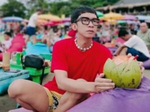 Hadir pada acara aqiqahan anak Gilang Dirga, Aming didoakan netizen segera nyusul dan memiliki anak dengan pasangannya.