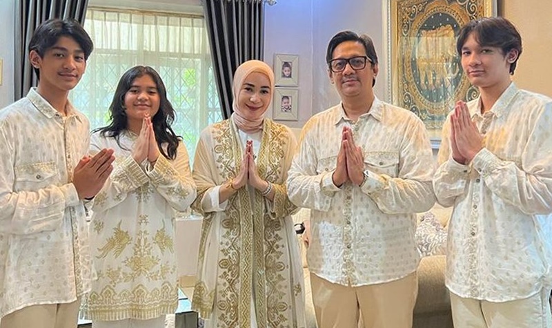 Deretan Artis yang Bagi-bagi THR dengan Jumlah Fantastis 8 Lampiran Gambar
