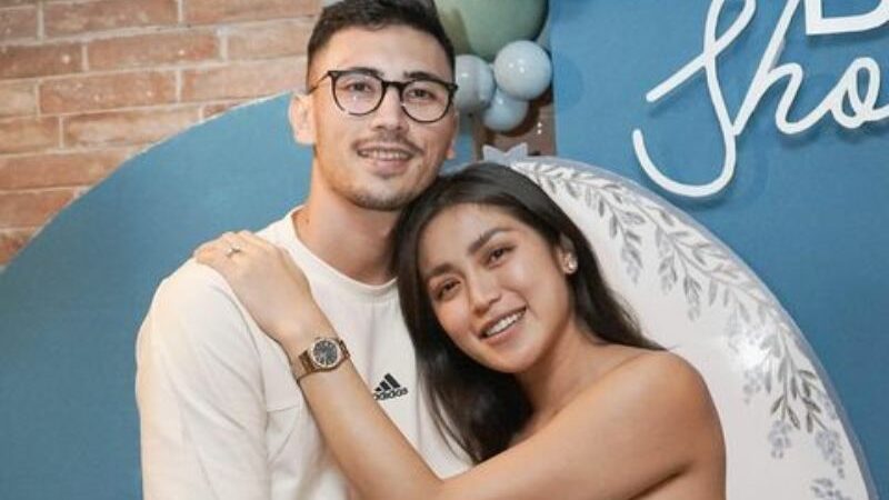 Jessica Iskandar dan suami sudah tidak lagi punya kendaraan, disebut-sebut bangkrut usai jadi korban penipuan dengan nominal fantastis.