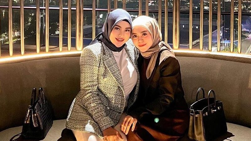 Berita artis: Aurel Hermansyah dan Lesti Kejora mengungkapkan bahwa mereka akan janjian untuk sama-sama memiliki anak kedua sekitar dua tahun lagi.