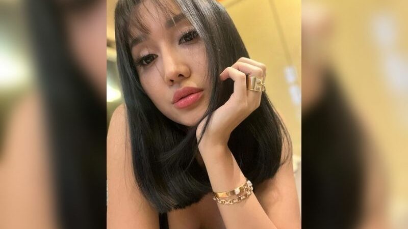 Berita artis: Bahagianya Lucinta Luna bisa syuting bareng dengan calon mertua idamannya yakni Haji Faisal dan Ibu Dewi.
