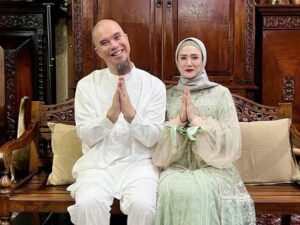 Begini cerita El Rumi, jika sang ayah, Ahmad Dhani malah begitu merasa bangga jika putra menang saat perkelahian dengan siapa saja.