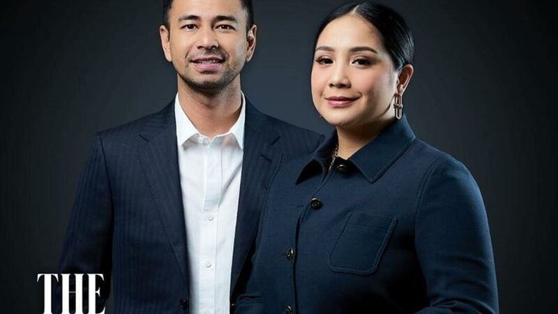 Berita artis: Raffi Ahmad baru saja membuka sebuah cafe baru di kota Padang, Sumater Barat, cafenya pun menuai kritikan dari kosumen karena dinilai terlalu mahal.