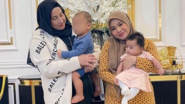 Berita artis: Pertemuan Tasyi Atasyia dan Aurel Hermansyah setelah 2 tahun tak bertemu disambut sangat antusias oleh netizen.
