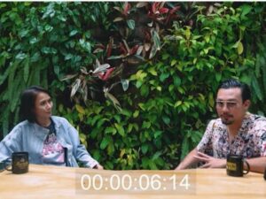 Berita artis: Bukan karena uang, tetapi ini 2 alasan penting mengapa Wenny Aryani ingin Rezky Aditya akui Kekey sebagai putrinya.