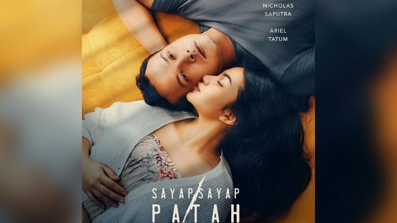 Ariel Tatum membagikan poster film terbaru yang bertajuk Sayap-sayap Patah. Poster filmnya itu membuat banyak netter patah hati.
