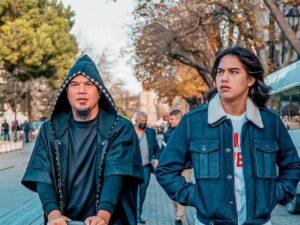 Begini cerita El Rumi, jika sang ayah, Ahmad Dhani malah begitu merasa bangga jika putra menang saat perkelahian dengan siapa saja.