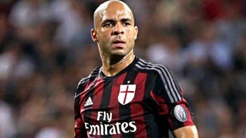 Berita bola: Mantan Pemain Chelsea dan AC Milan Alex Rodrigo Dias da Costa Harus Bypass Jantung untuk bertahan hidup.