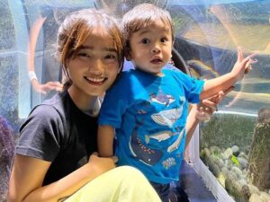 Berat badan Gala Sky naik drastis semenjak kepergian orang tuanya Vanessa Angel dan Bibi Ardiansyah yang langsung tuai sorotan warganet di medsos.