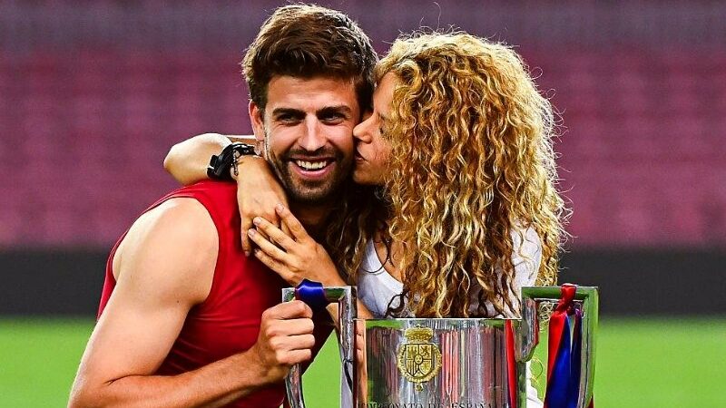 Shakira Ancam Sebarkan Semua Aib Pique Bila Tidak Izinkan Boyong Anak-anaknya ke Miami
