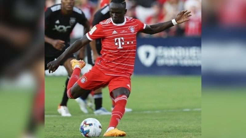 Pemain baru Bayern Munchen, Sadio Mane, dinobatkan sebagai Pemain Terbaik Afrika 2022. Ini adalah kali kedua Mane memenangkan gelar tersebut.