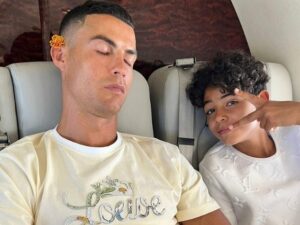 Cristiano Ronaldo Daftarkan Anaknya di Sekolah Lisbon, Kode Akan Pindah ke Sporting