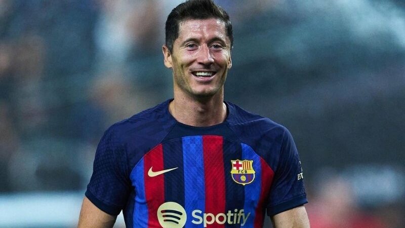 Robert Lewandowski Tuduh Bayern Munchen Bohong Mengenai Kepindahannya ke Barcelona