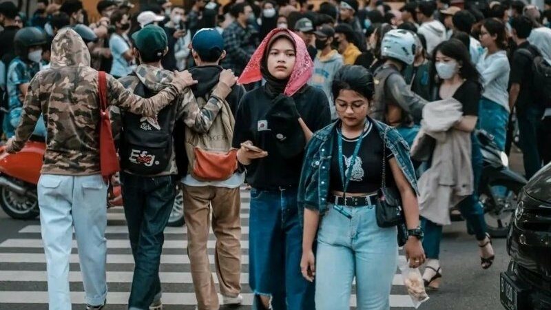 Ridwan Kamil memberikan komentar atas tindakan Baim Wong dan istrinya yang mendaftarkan Citayam Fashion Week ke Kemenkumham.