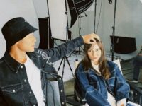 Makin kesini, Meerqeen semakin berani ungkapkan rasa cintanya ke Anna Jobling. Namun pernyataan tersebut tetap berkedok Firdaus.