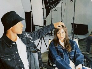 Makin kesini, Meerqeen semakin berani ungkapkan rasa cintanya ke Anna Jobling. Namun pernyataan tersebut tetap berkedok Firdaus.