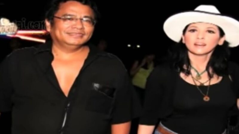 Hotman Paris memposting potret jadulnya saat tengah bersama Meriam Belina sehingga netizen pun menyebut jika Meriam Belina merupakan mantan terindah Hotman Paris.