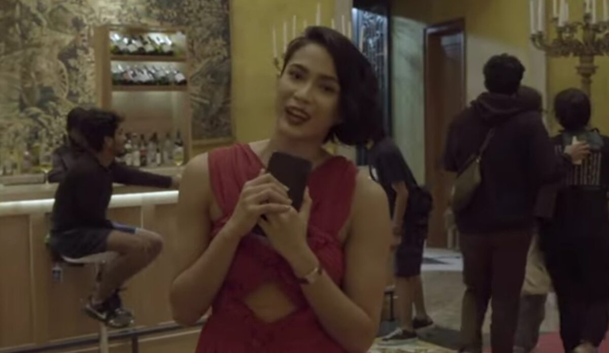 Adegan Gelut Pakai Dress dan Heels, Ini Kata Aghniny Haque 2 Lampiran Gambar