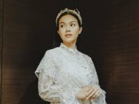 Yura Yunita mengaku rindu dengan masa kecilnya yang polos dan ceria. Dia menceritakan pengalaman masa kecilnya yang telah berlalu.