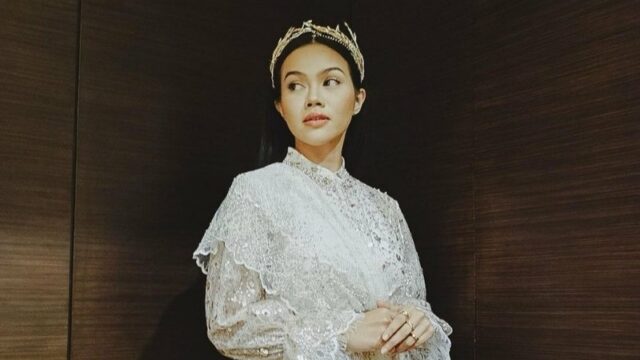 Yura Yunita mengaku rindu dengan masa kecilnya yang polos dan ceria. Dia menceritakan pengalaman masa kecilnya yang telah berlalu.