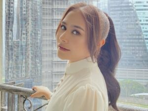 Prilly Latuconsina berencana menikah ketika memasuki usia 30 tahun. Karena kini masih belum siap secara mental untuk itu.