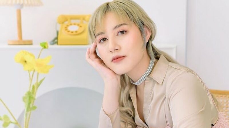 Menjadi seorang model tak selalu menyenangkan. Menurut cerita Galagea INTM, ada sisi gelap yang dijalani model untuk bisa tampil sempurna.