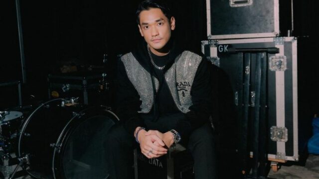 Afgan Syahreza dan sang ibu mendapat banyak pujian dari netizen, karena memiliki suara yang sangat bagus ketika bernyanyi bersama.