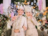 Bintang Emon pernah merasa galau hingga hanya mampu memandangi rumah Alca dari pukul 12 malam hingga 4 subuh dini hari.