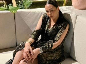 Fitri Salhuteru siap pasang badan dan akan selalu ada untuk Nikita Mirzani yang kini telah ia anggap seperti adik kandungnya.