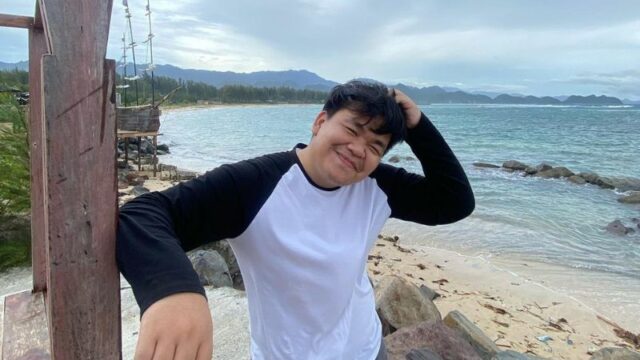 Kiki Coboy Junior cerita pengalaman jadi kepala keluarga gantikan ayahnya, hingga sukses kuliahkan adik bungu hingga sarjana.