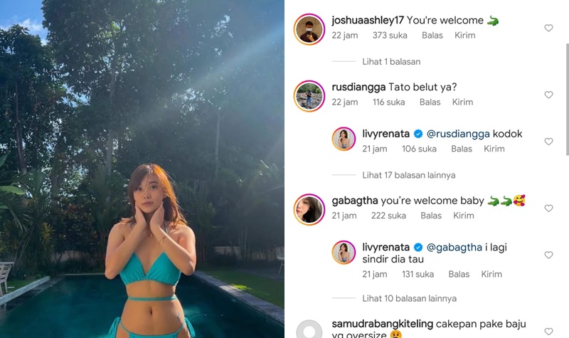 Livy Renata Makin Berani Unggah Foto Berbikini, Tato Ular di Pinggul Bikin Netizen Salfok 3 Livy Renata belum lama ini hebohkan publik dengan unggahan di akun instagram pribadinya yang berbikini seksi dan ternyata punya tato.