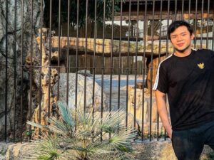 Nicholas Sean tegaskan tak mau menikah apalagi untuk punya anak di depan Veronica Tan. Buat Raffi Ahmad pusing mendengarnya.