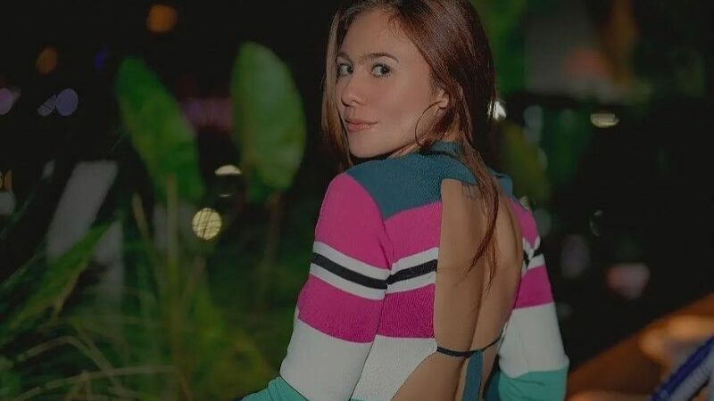 Wulan Guritno miliki kecantikan yang begitu mengagetkan, netizen jadi beramai-ramai minta agar ia culik secara pribadi.