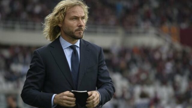 Rayakan Ultah ke 50 Legenda Juventus Pavel Nedved Berpesta dan Berjoget Sambil Pegang Payudara Wanita